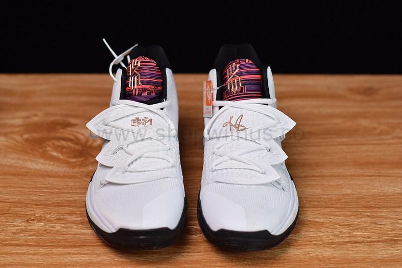 NikeBasketball Kyrie 5 - BHM