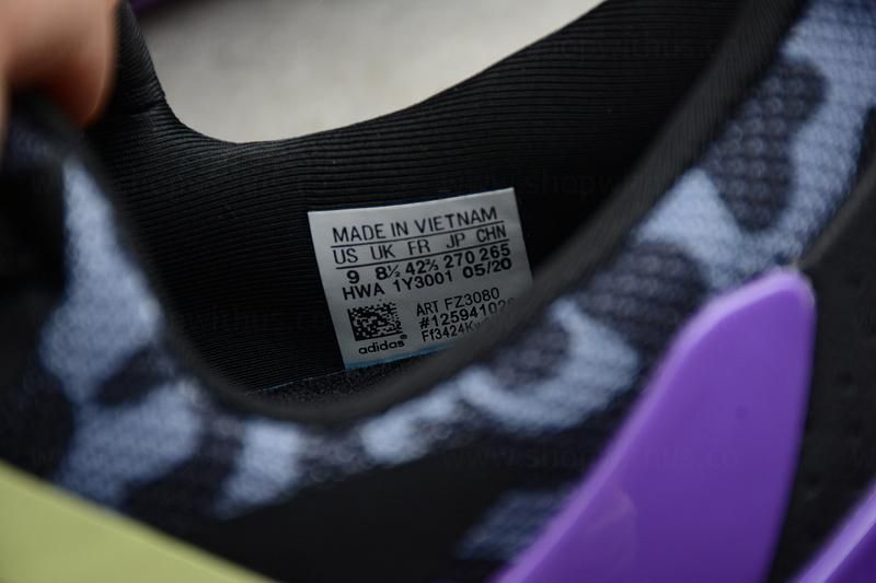 Cyberpunk 2077 x adidasUnisex X9000L4 - Black/Metallic Gold