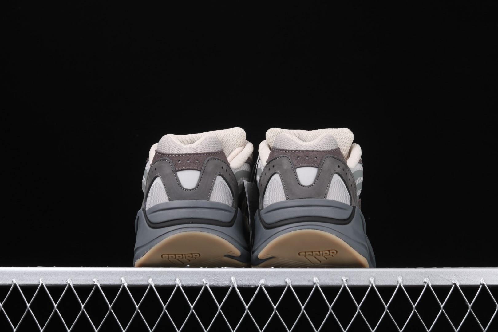 adidasUnisex Yeezy Boost 700 V2 - Tephra