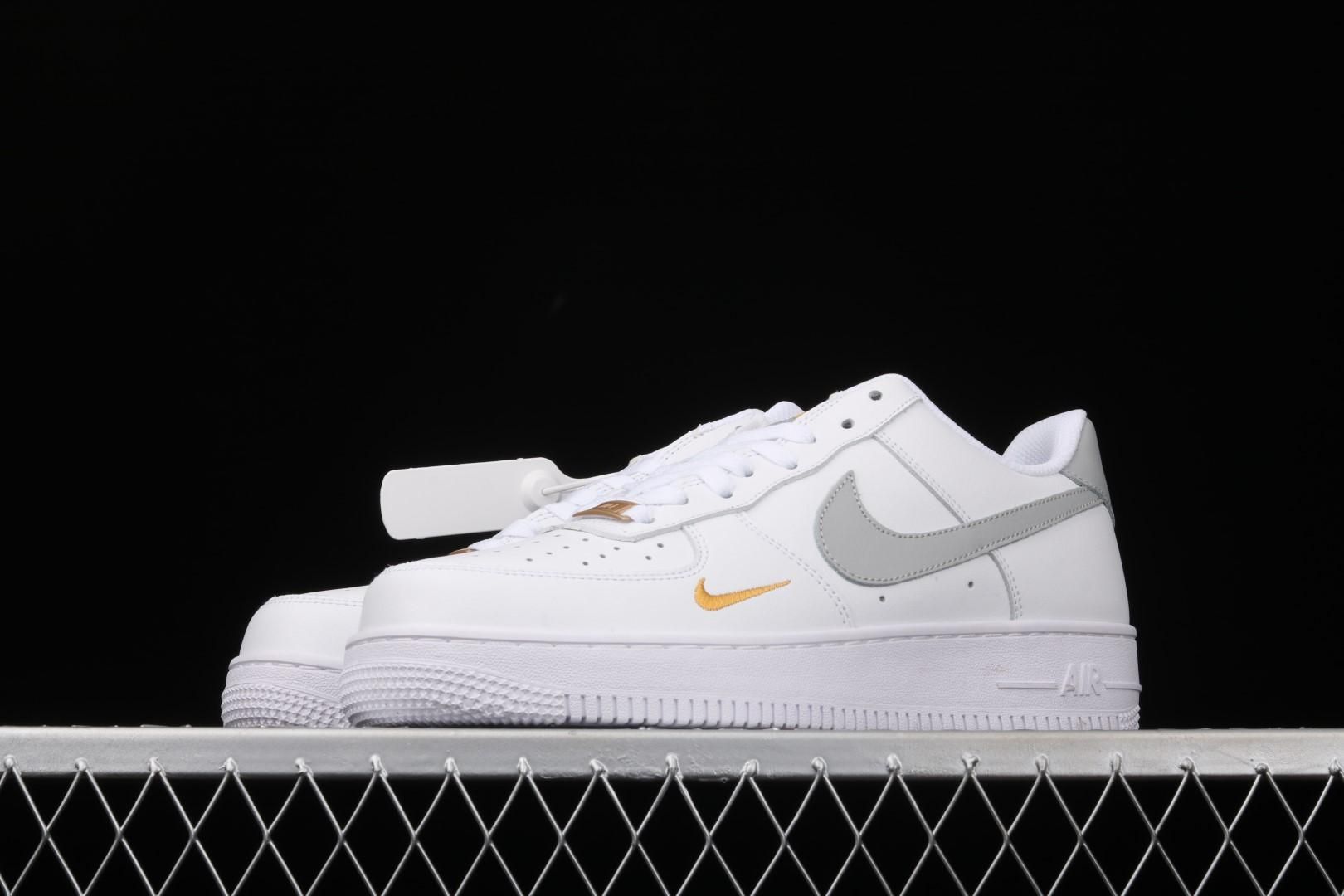 NikeAir AF1 Force 1 Low - White/Grey/Gold