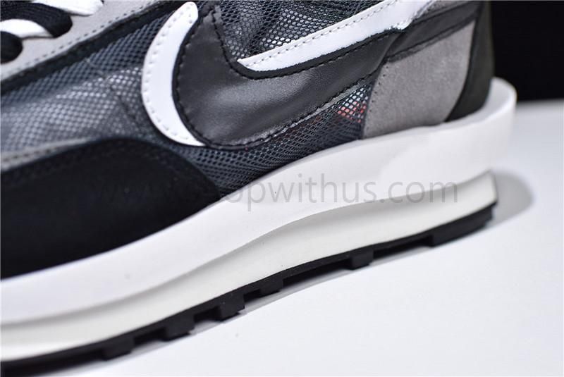 sacai x Nike✔️LDWaffle - Black