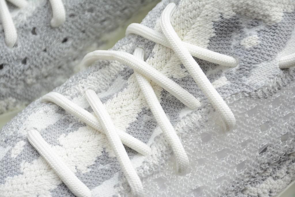 adidasMen's YEEZY Boost 380 - Alien