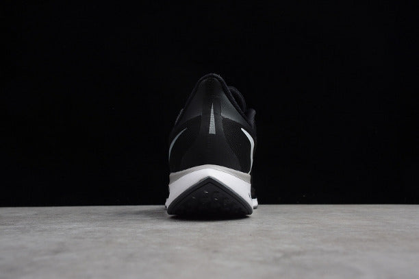 NikeUnisex Zoom Pegasus 35 Turbo - Black/White