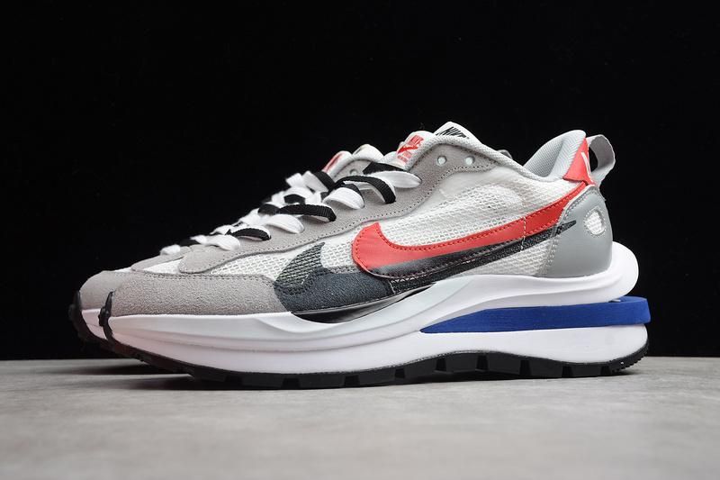 NikeMens x Sacai VaporWaffle - Royal Fuchsia