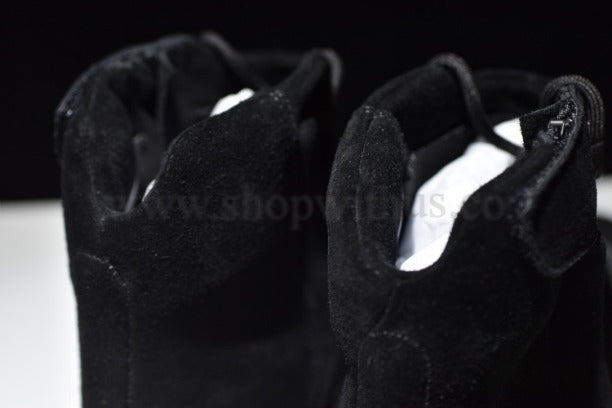 adidasOriginals YEEZY Boost 750 - Triple Black