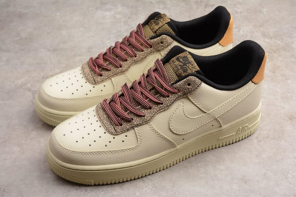 NikeUnisex Air Force 1 AF1 Low - Fossil