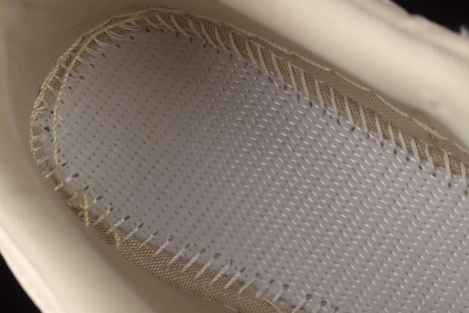 Auralee X New Balance 550 - Pistachio Ecru