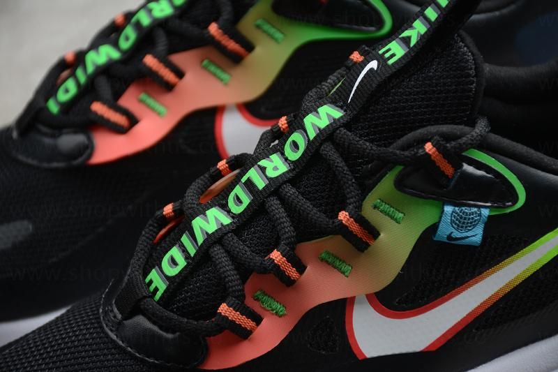 NikeAir Max 270 React - Worldwide Black
