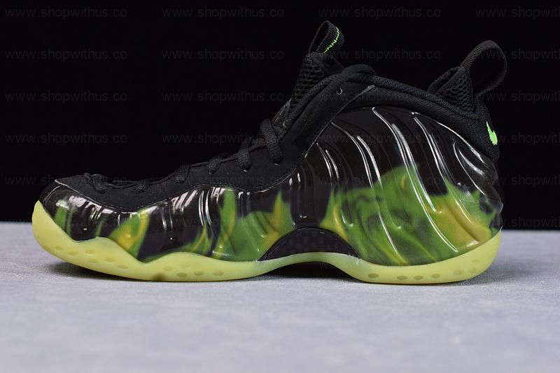 NikeAir Foamposite One - Paranorman