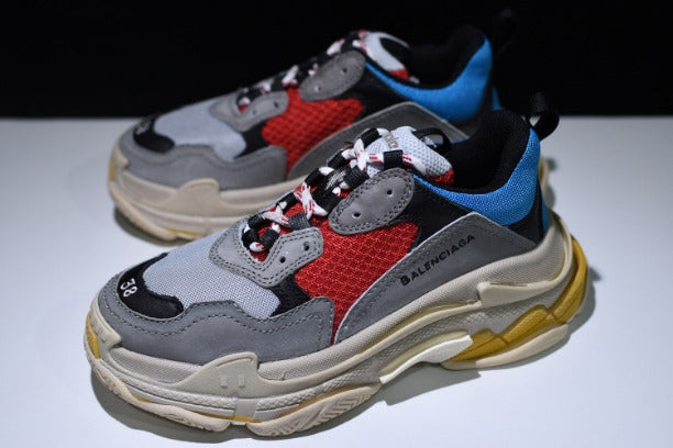 BalenciagaUnisex & Vintage Triple S Trainers - Multi