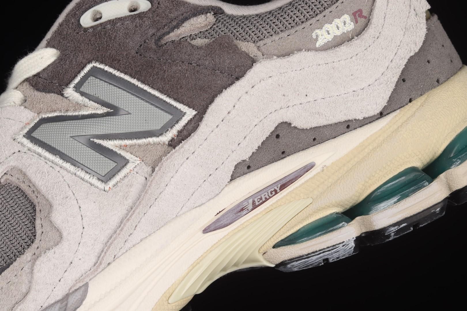 New Balance 2002R - Protection Pack Rain Cloud