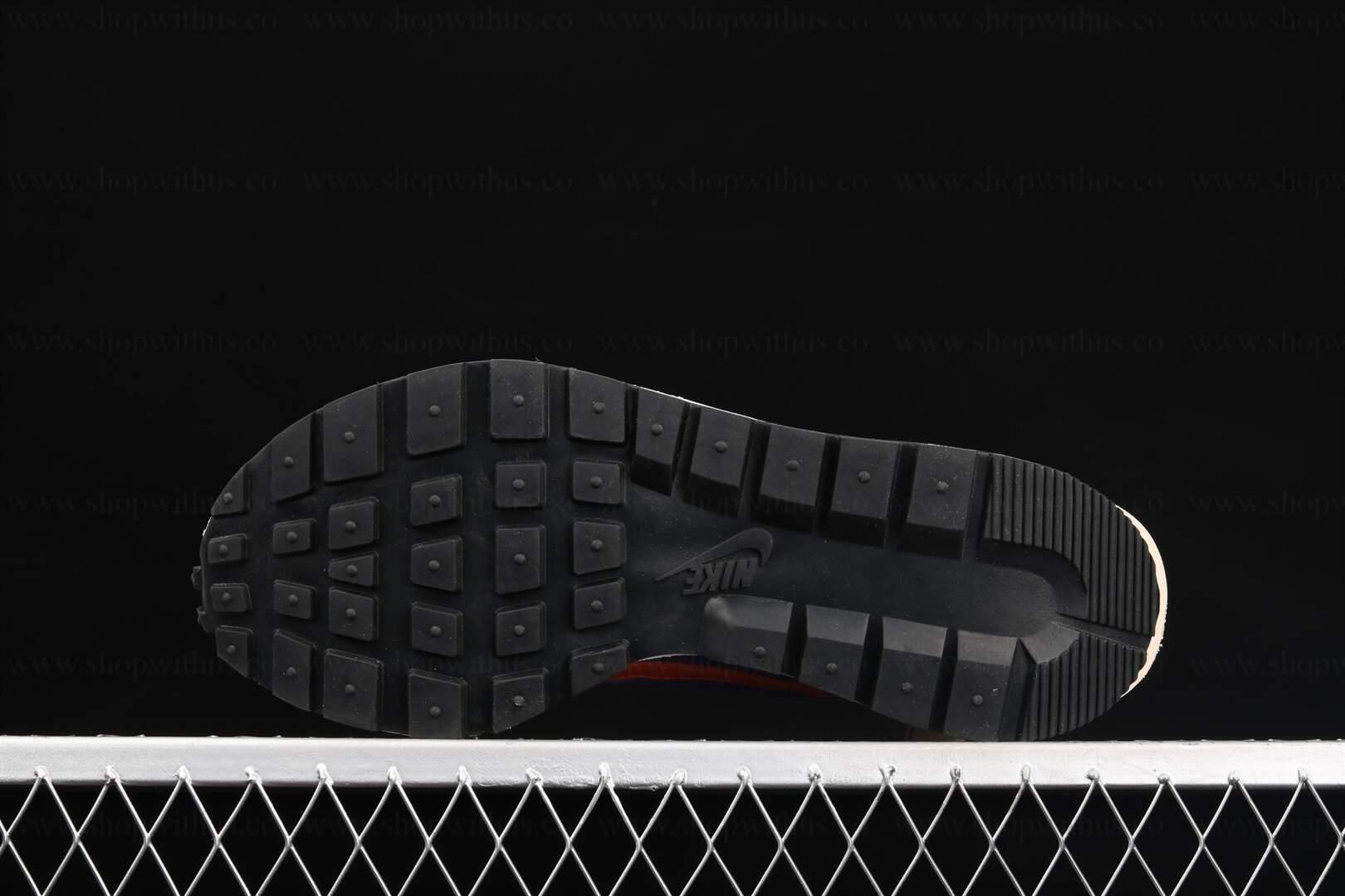 Sacai x NikeMen's Vaporwaffle - Dark Iris