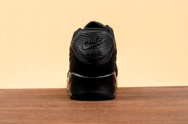 NikeUnisex Air Max 90 Essential Running Shoe - Triple Black