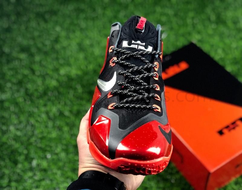 NikeBasketball Lebron 11 - 'Miami Away'