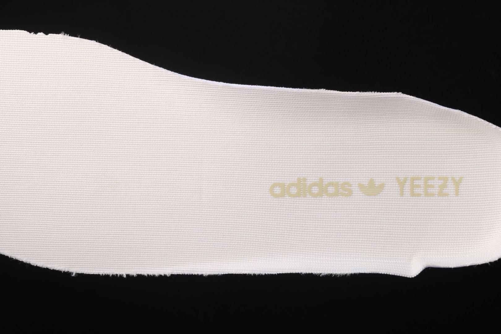 adidasMens Yeezy Boost 350 V2 - Lundmark