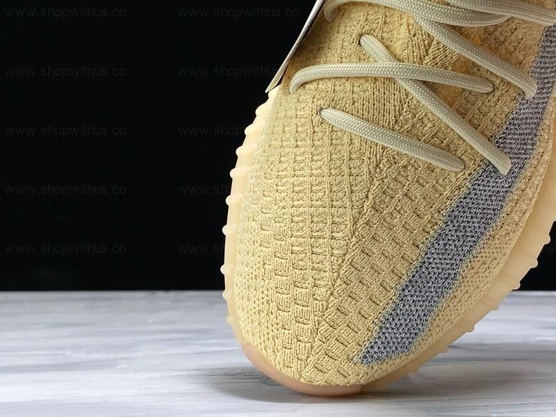 adidasYEEZY Boost 350 v2 - Linen