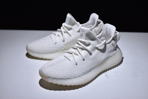 adidasOriginals YEEZY Boost 350 v2 - Triple White