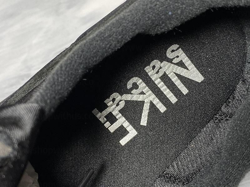 Sacai x NikeMen's LD Waffle - Black Nylon