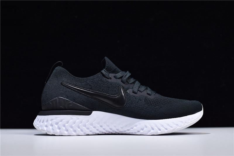 NikeMen's Epic React Flyknit 2 - Black/White