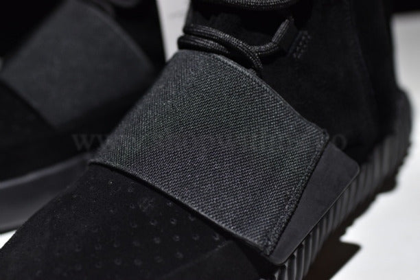 adidasOriginals YEEZY Boost 750 - Triple Black