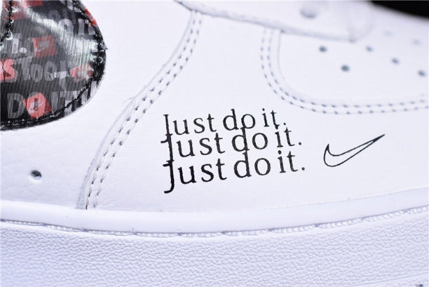 NikeUnisex Air Force 1 07 Just Do It Pack  - White