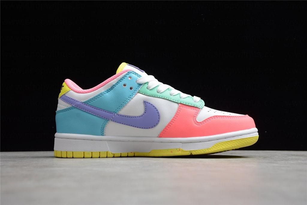NikeWMNS SB Dunk Low - Easter Candy