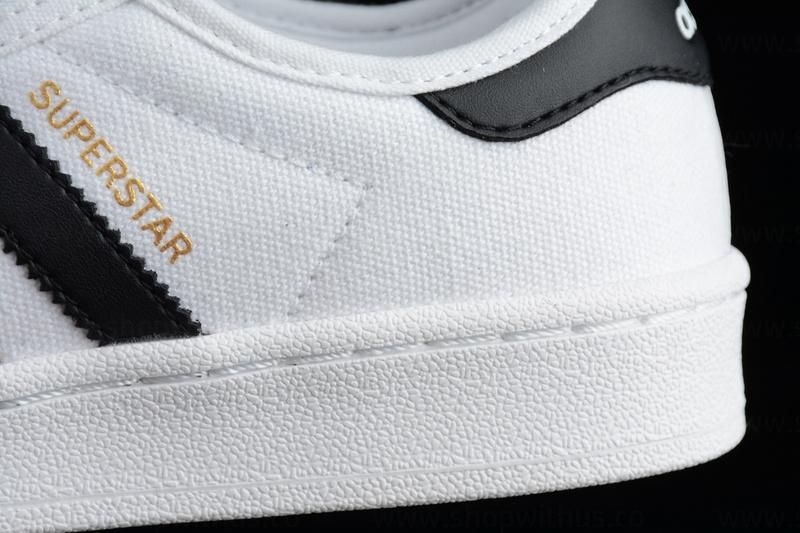 adidasORIGINALS Superstar - Cloud White/Core Black