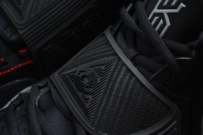 NikeMens Kyrie 6 - Bred