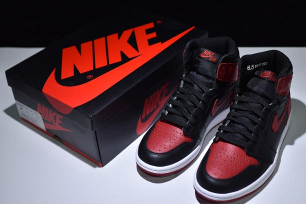 Air Jordan 1 AJ1 High The Return - Bred