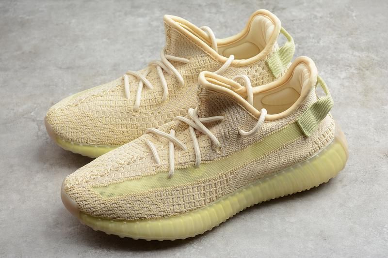 adidasYEEZY Boost 350 v2 - Flax