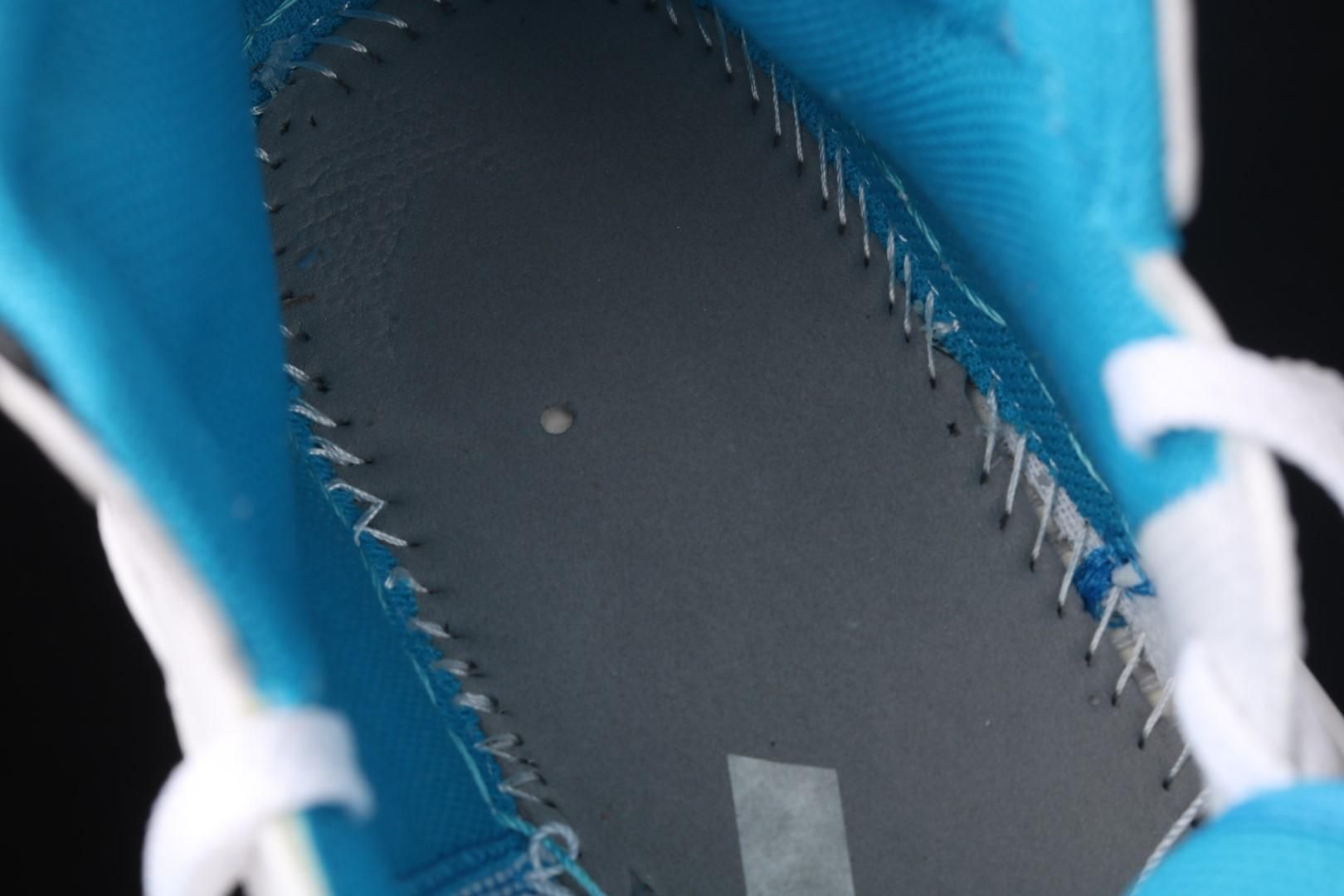 Air Jordan 1 AJ1 Mid - Laser Blue