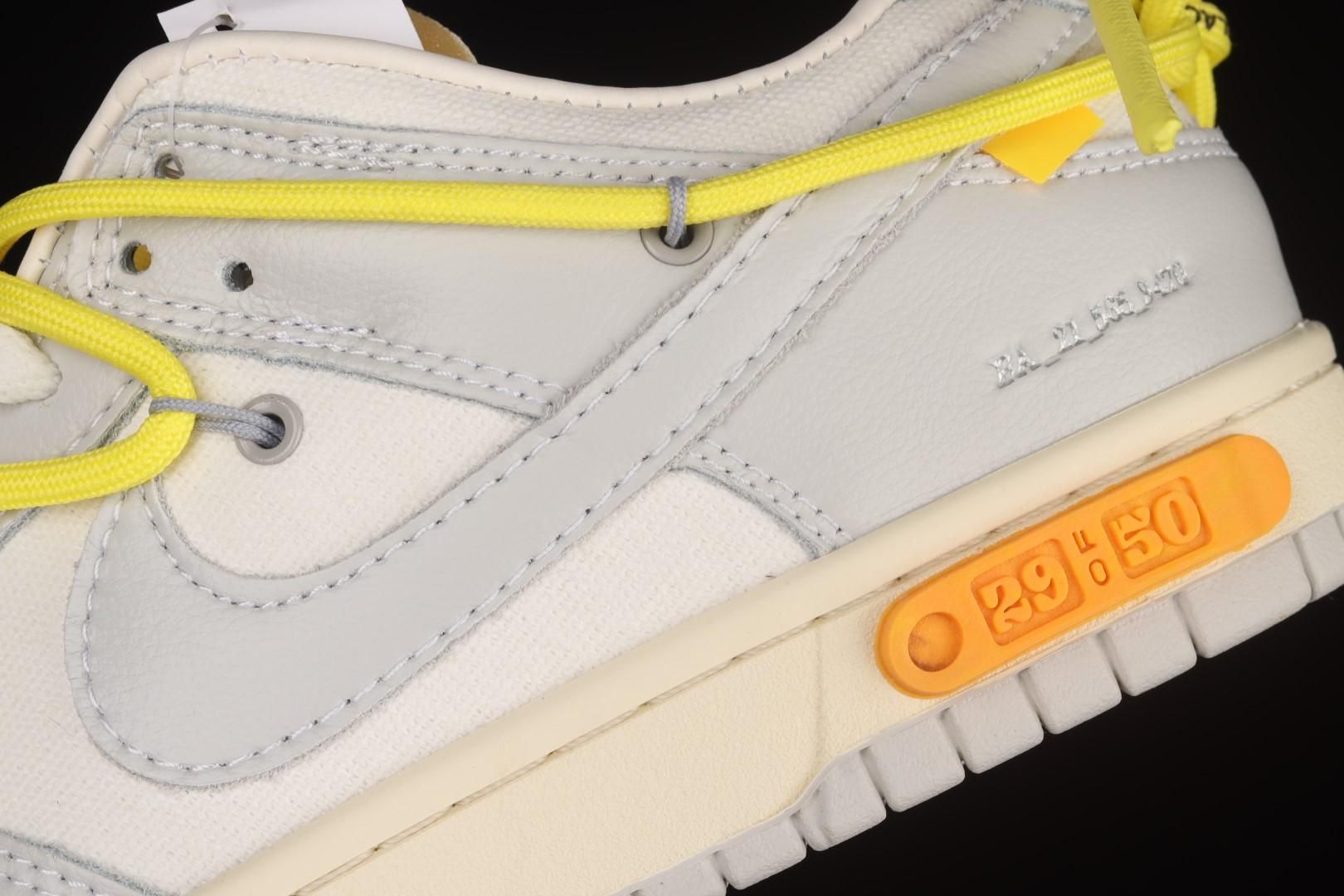 Off-White x NikeMens Dunk Low - Lot 29