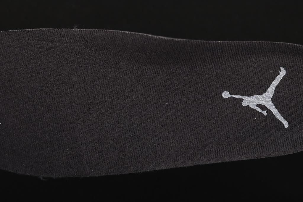 Air Jordan 11 AJ11 Retro - Cap And Gown