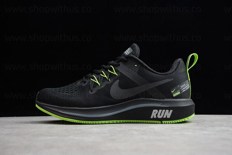 NikeUnisex Air Zoom Structure 15 - Green