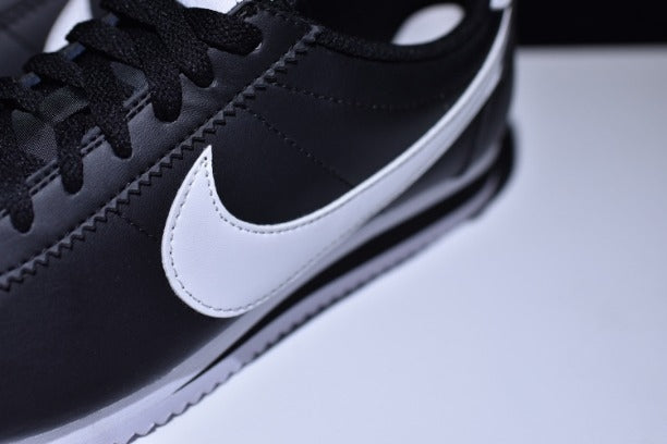 NIKEUnisex Cortez Basic Leather Casual Shoe - Black/White