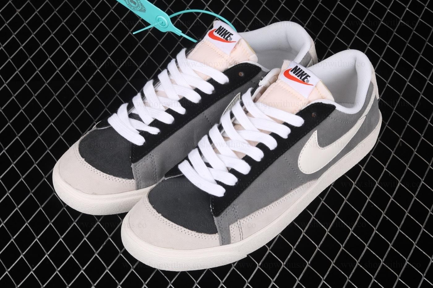 NikeUnisex Blazer Low QS - Carbone Grey/Black