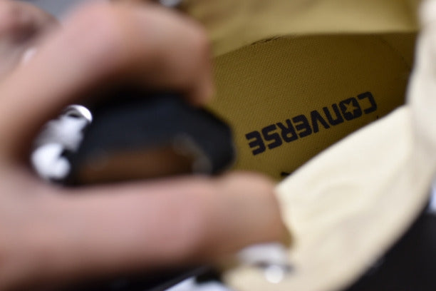 Converse Chuck Taylor All Star Basic Canvas Sneaker Hi - Black