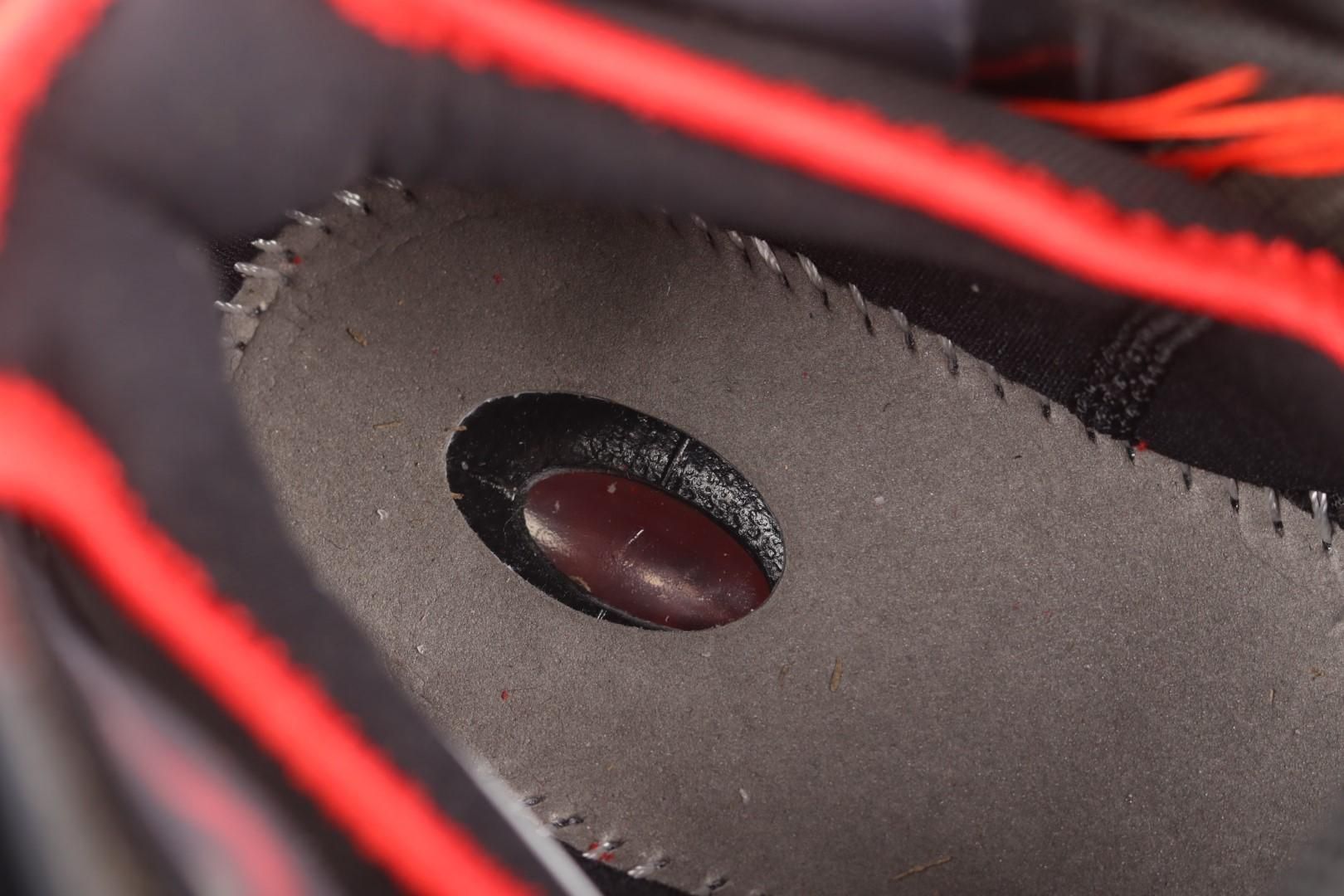 NikeBasketball LeBron 19 - Bred