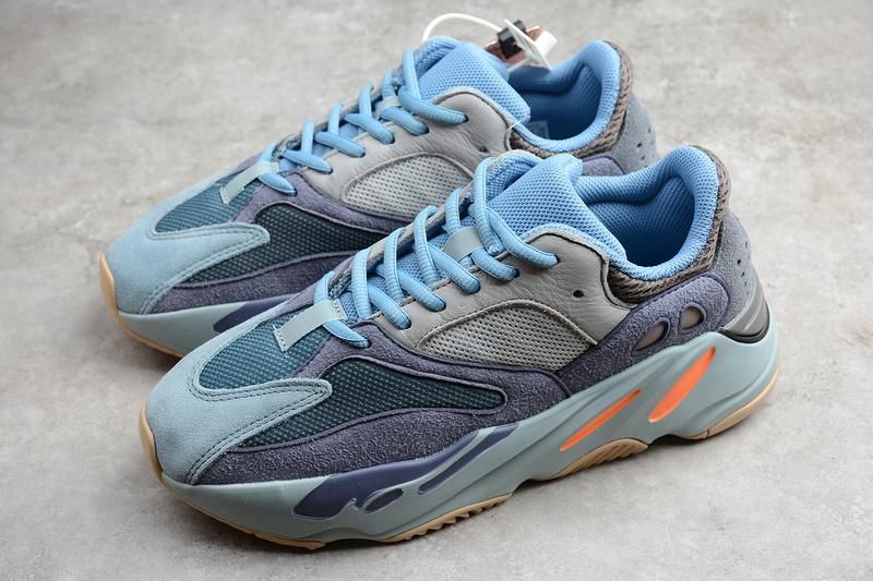 adidasWMNS Yeezy Boost 700 - Carbon Blue