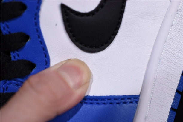 NikeMen's Air Jordan 1 AJ1 Retro High Basketball Shoe - Game Royal