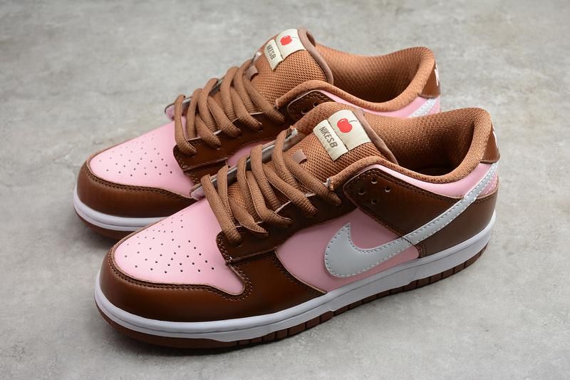 Stussy x NikeSB Dunk Low Pro - Cherry