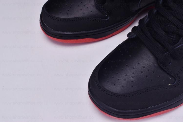 Jeff Staple x NikeSB Dunk Low Pro - Black Pigeon