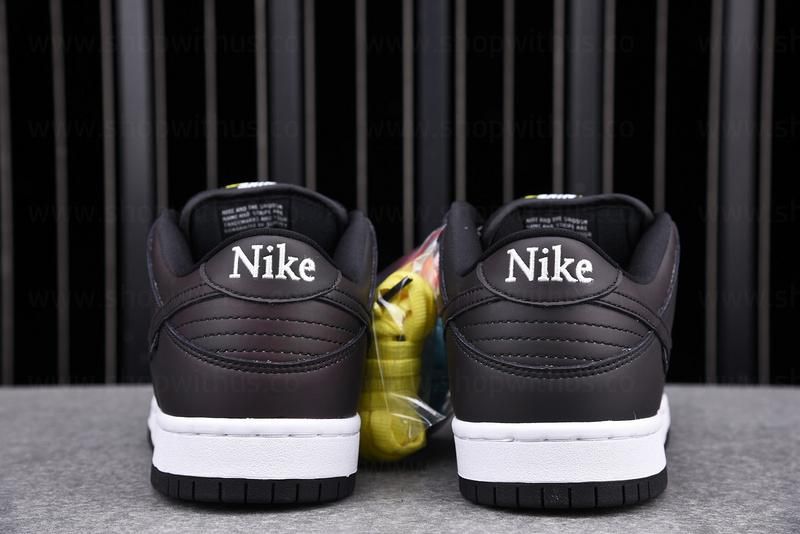 Civilist x NikeSB Dunk Low Pro - Thermography