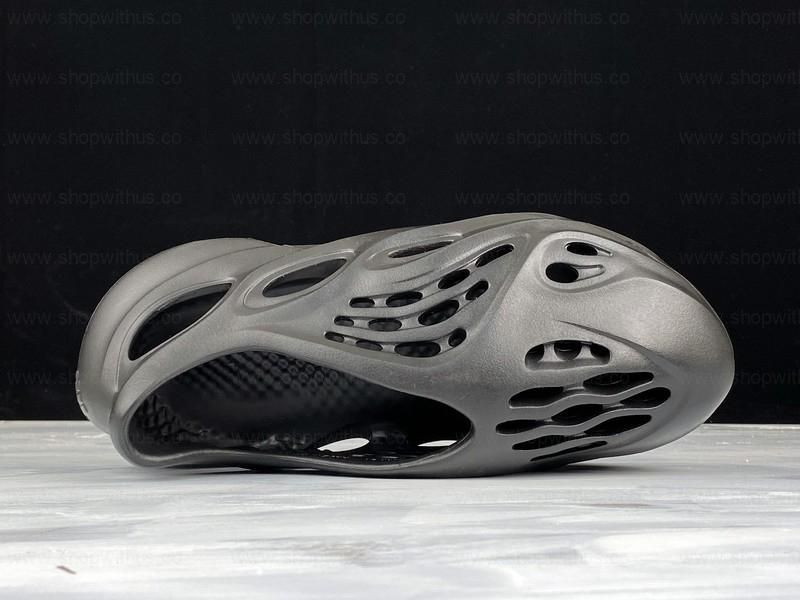 adidasYEEZY  Foam Runner - ONYX