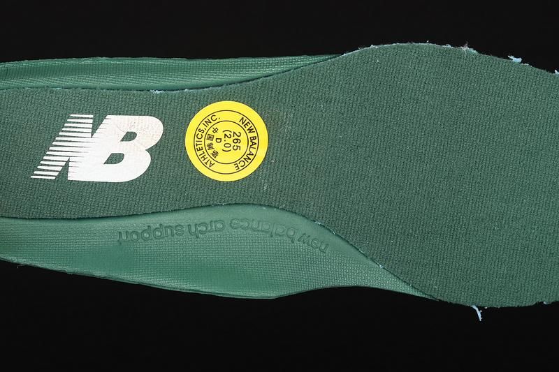 New Balance 550 - White/Green