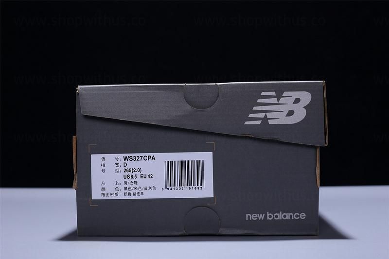 New Balance 327 - Black/Grey