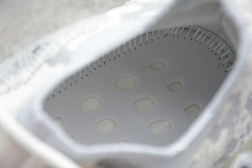 adidasMen's YEEZY Boost 380 - Alien