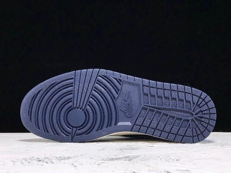 Air Jordan 1 AJ1 Retro High - Obsidian UNC