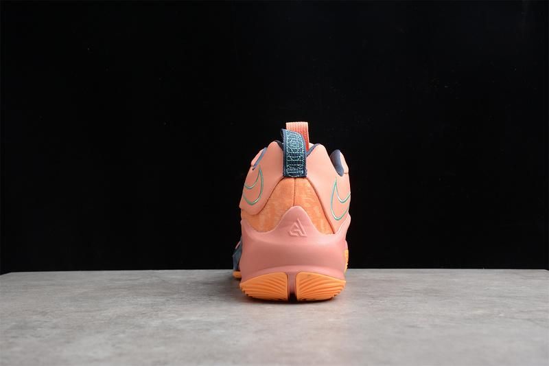 NikeMens Zoom Freak 3 - Crimson Bliss
