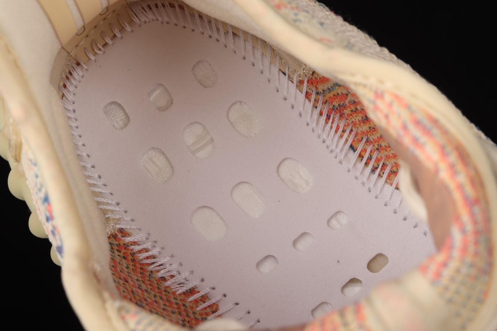 adidasUnisex Yeezy Boost 350 V2 - MX Oat